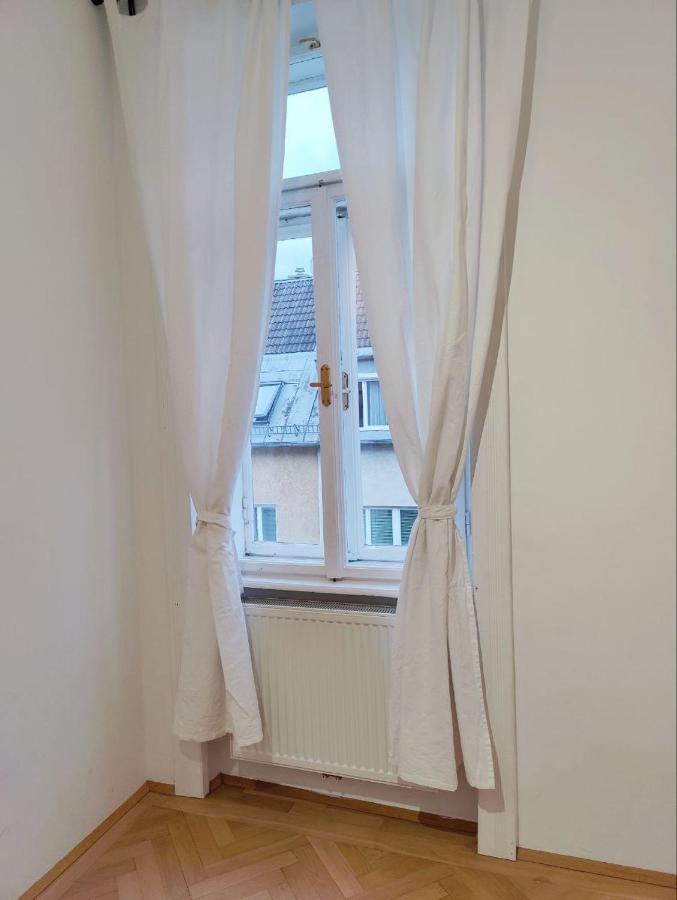 Apartmán Mariahilfer 4 Min To The Shopping Center And Schoenbrunn Palace Vídeň