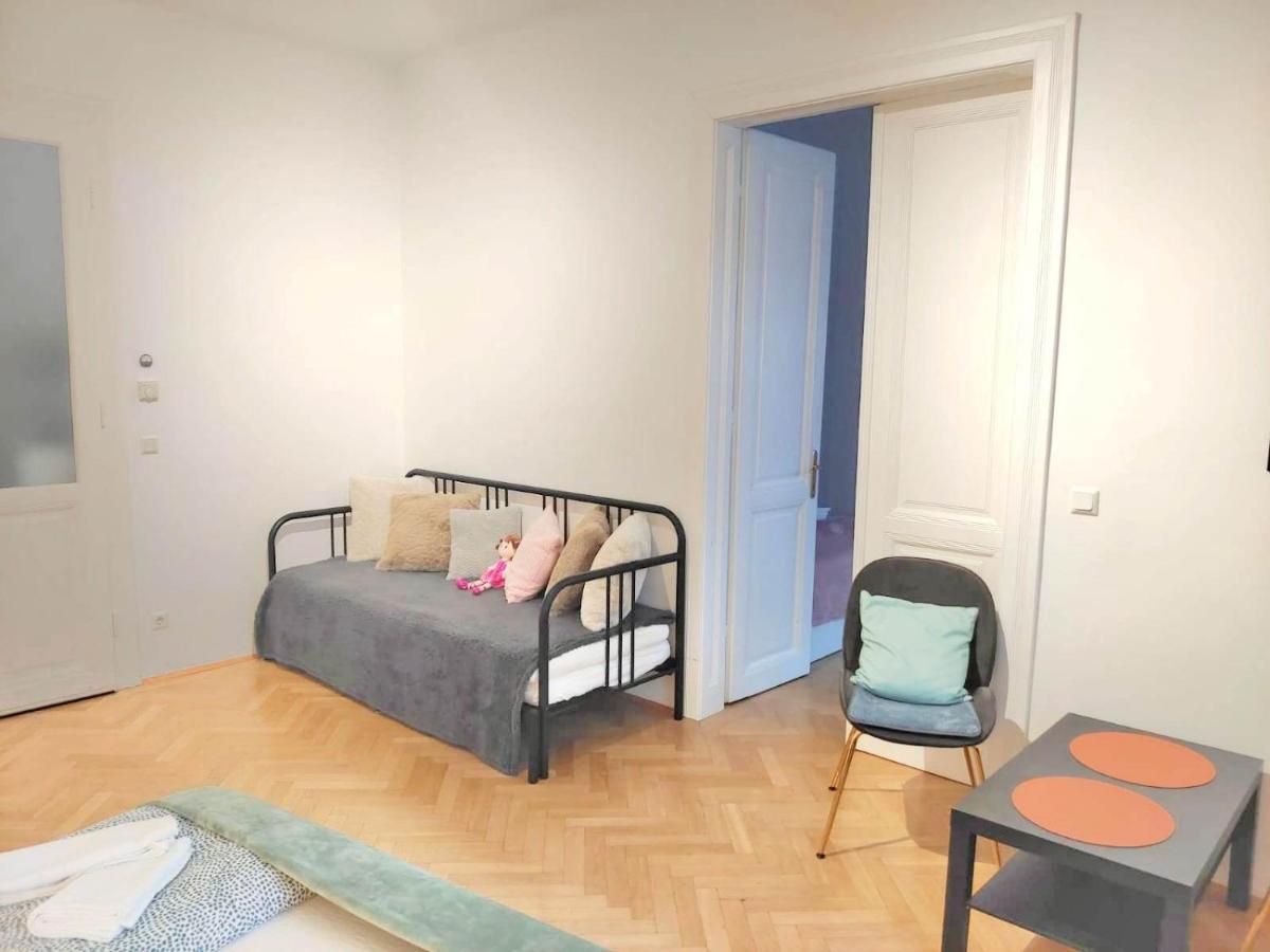 Apartmán Mariahilfer 4 Min To The Shopping Center And Schoenbrunn Palace *